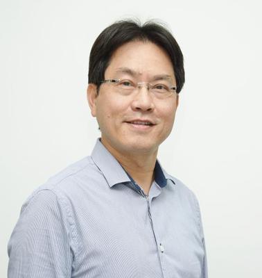 Kwang-Ming LIU, Ph. D. & Director